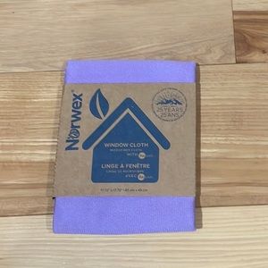 Norwex purple window cloth